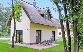 Reetdachhaus mit Sauna, Kamin&Terrasse - D 028.032